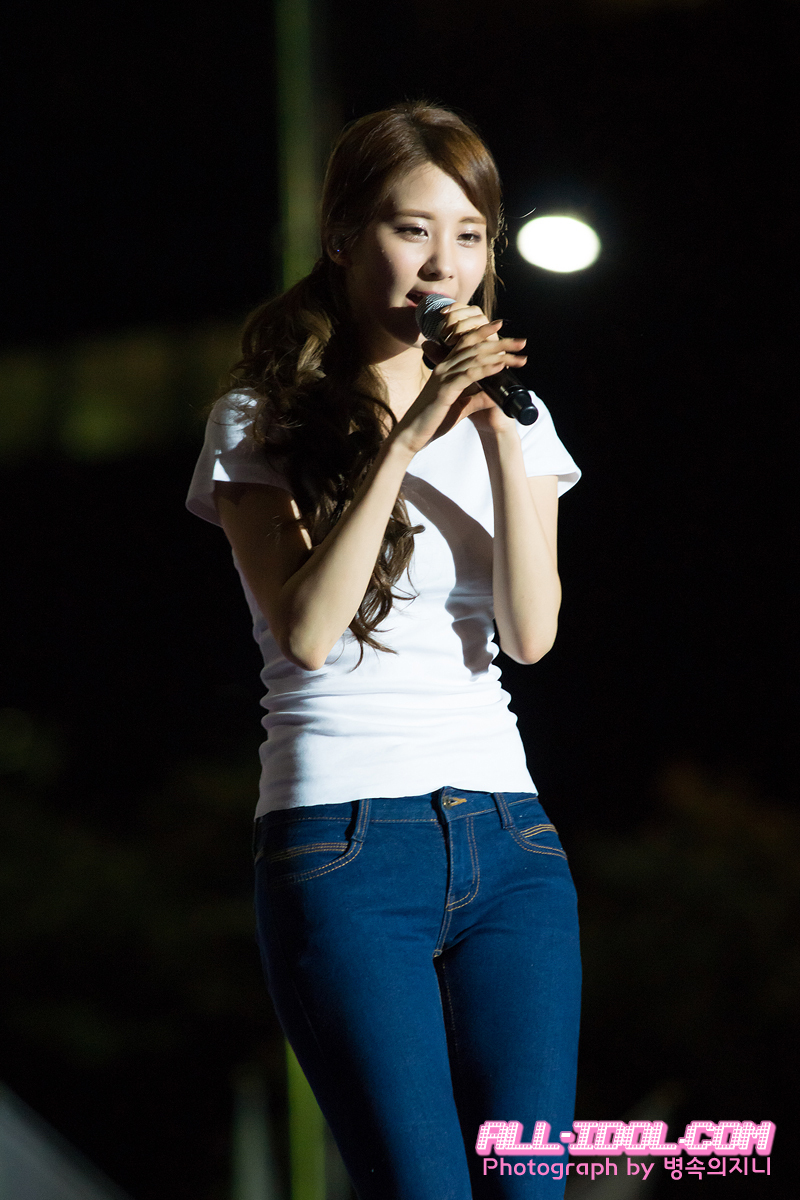 [PIC][07-10-2012]SNSD biểu diễn tại "Gangnam Hallyu Festival 2012" vào tối nay - Page 6 1534EF375072E17815B17E