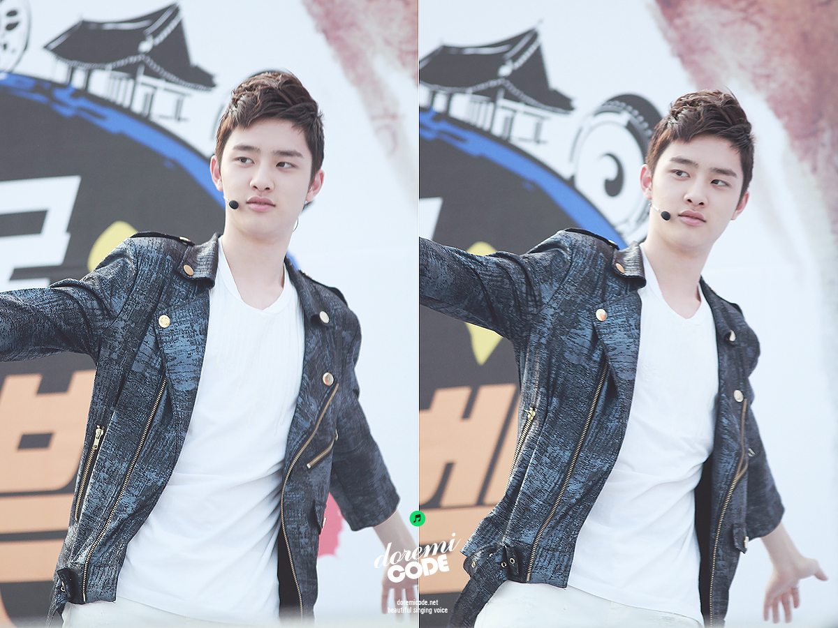 120707 D.O @ Yongsan Golden Bell 1629C8454FFAE19C143B55