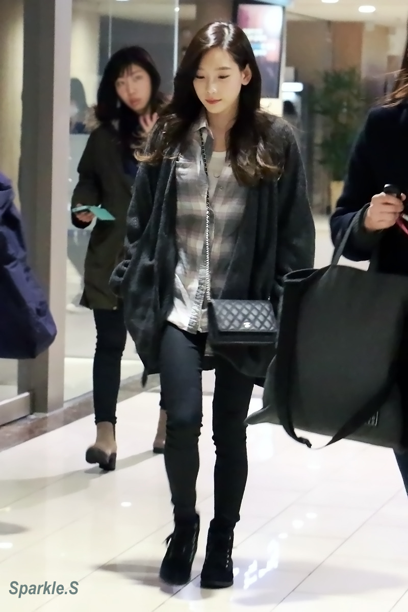 [OTHER][10-11-2014]SeoHyun tham dự buổi họp báo cho vở nhạc kịch mới của cô "Gone With The Wind" - Page 19 231D333C55576D3324645D