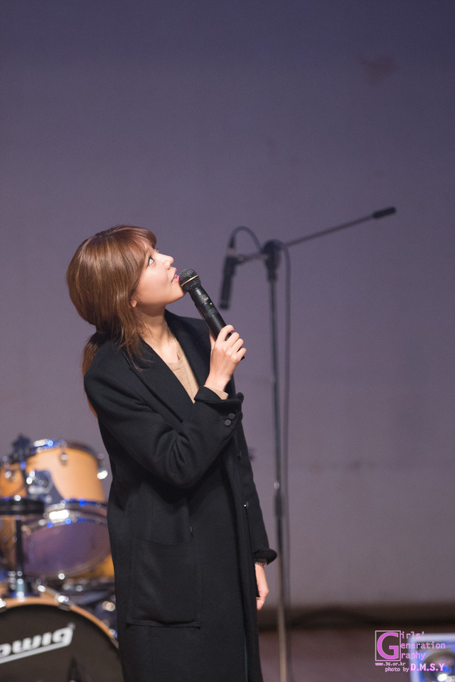 [PIC][20-12-014]SooYoung xuất hiện tại sự kiện "Korean Retinitis Pigmentosa Charity" vào chiều nay 265BF0495495C258221012