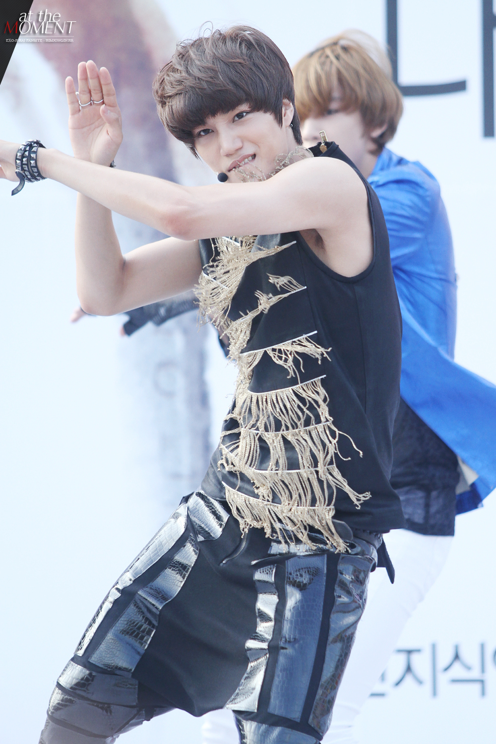 120707 Kai @ Yongsan Golden Bell 1513014A4FFA89CA39099F