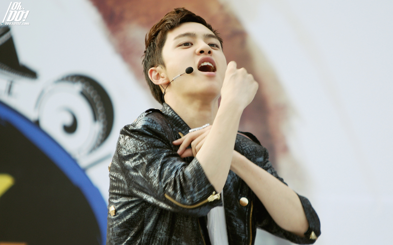 120707 D.O @ Yongsan Golden Bell 177E003A4FFA691531679C