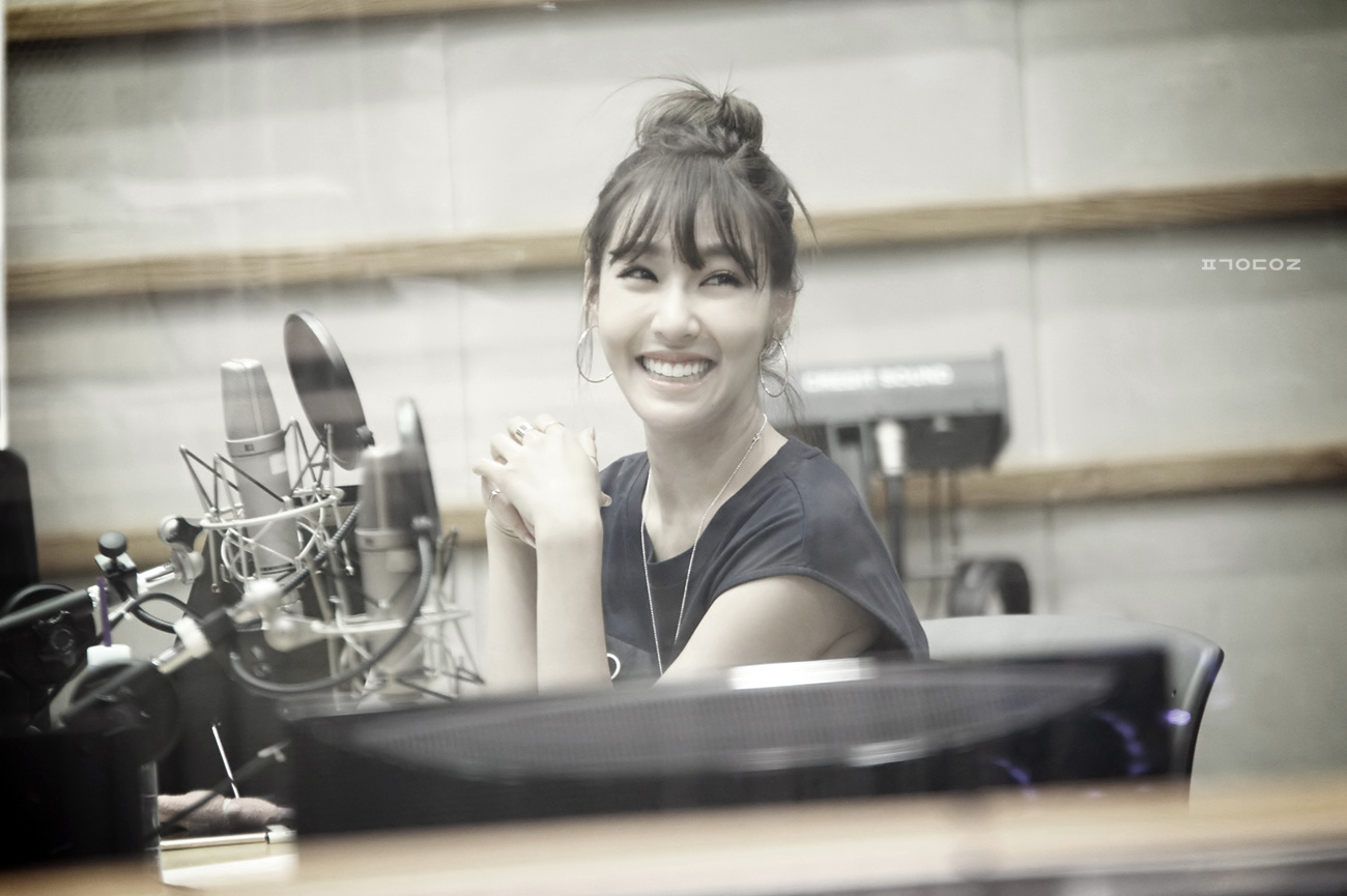 [PIC][17-05-2016]Tiffany xuất hiện tại “KBS Cool FM SUKIRA” vào tối nay - Page 2 2156674858A9A425227A9C