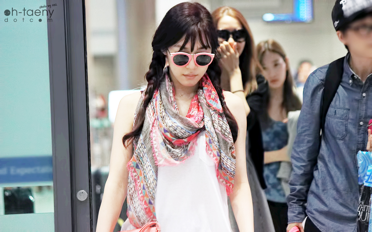 [PIC][18-08-2013]TaeYeon - Tiffany và YoonA trở về Hàn Quốc vào sáng nay 230148345210691C29EF49