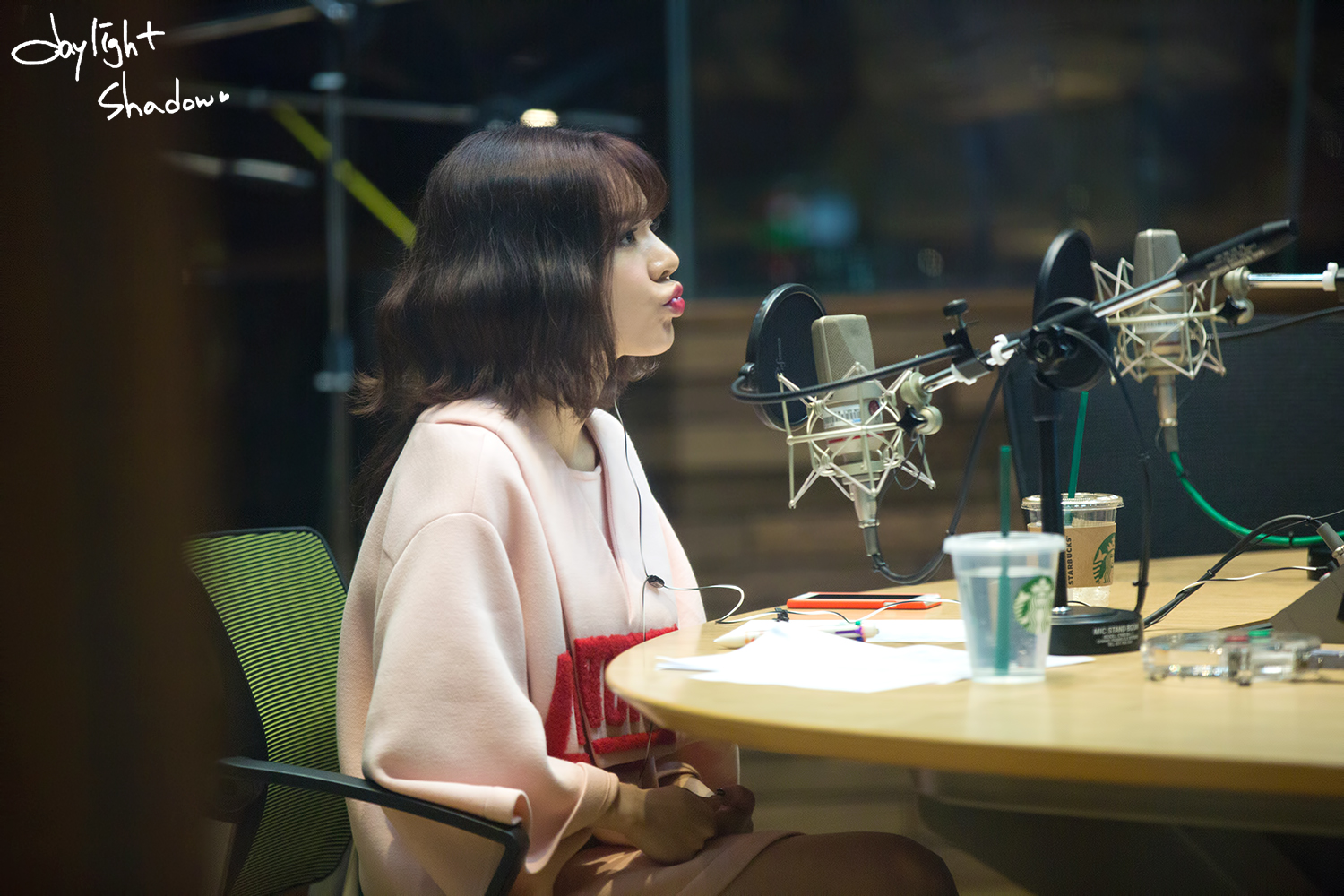 [OTHER][06-02-2015]Hình ảnh mới nhất từ DJ Sunny tại Radio MBC FM4U - "FM Date" - Page 31 241CC942566DD0E60E00B9
