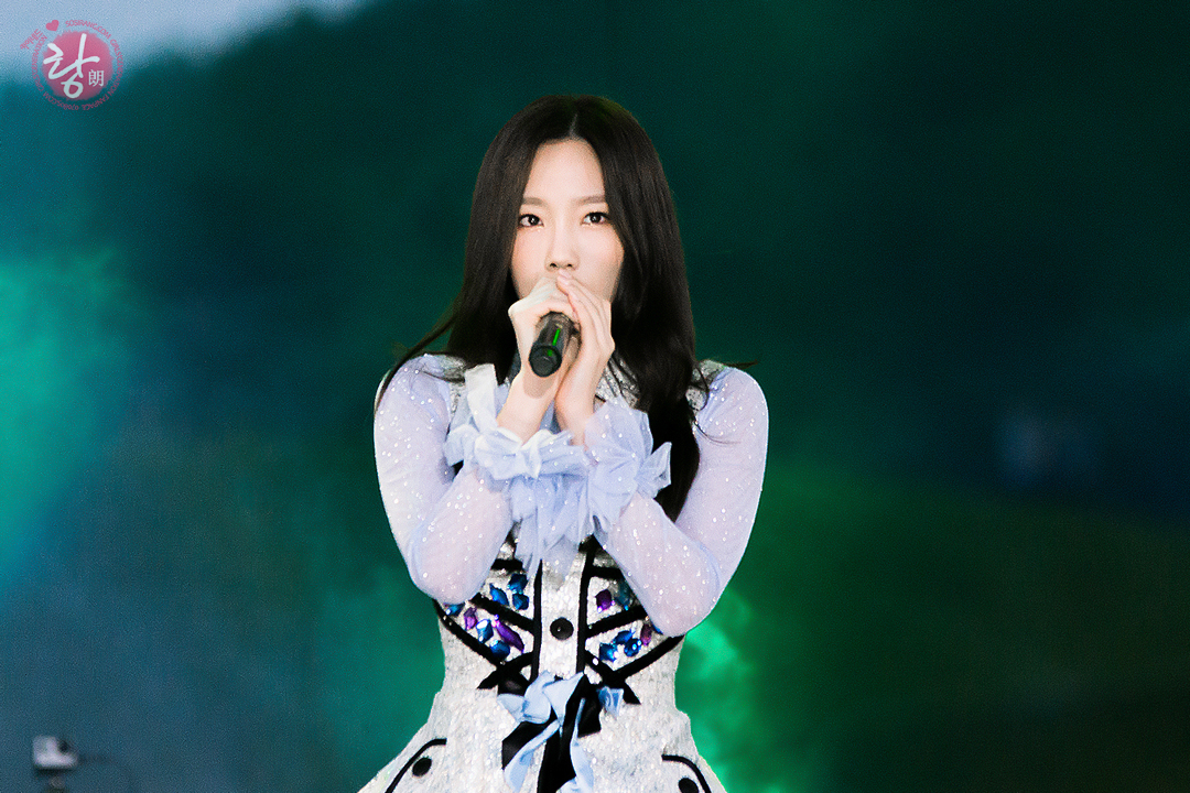 [PIC][31-08-2013]TaeTiSeo biểu diễn tại "SUNCHEON BAY GARDEN EXPO 2013 K-POP CONCERT" vào tối nay 24266B4C522349B80B9FAA